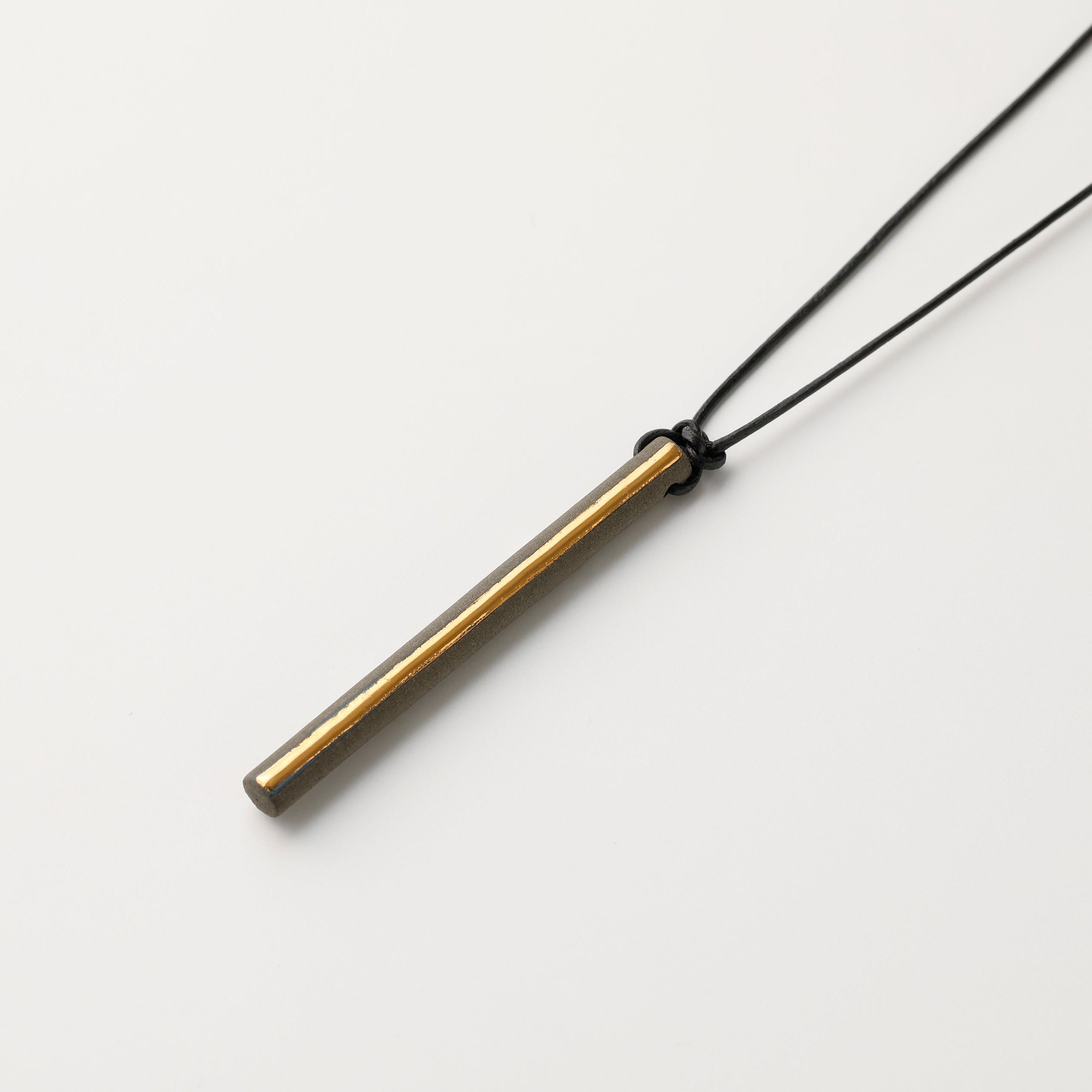 scent necklace___Dark Grey（line）GOLD / アロマネックレス