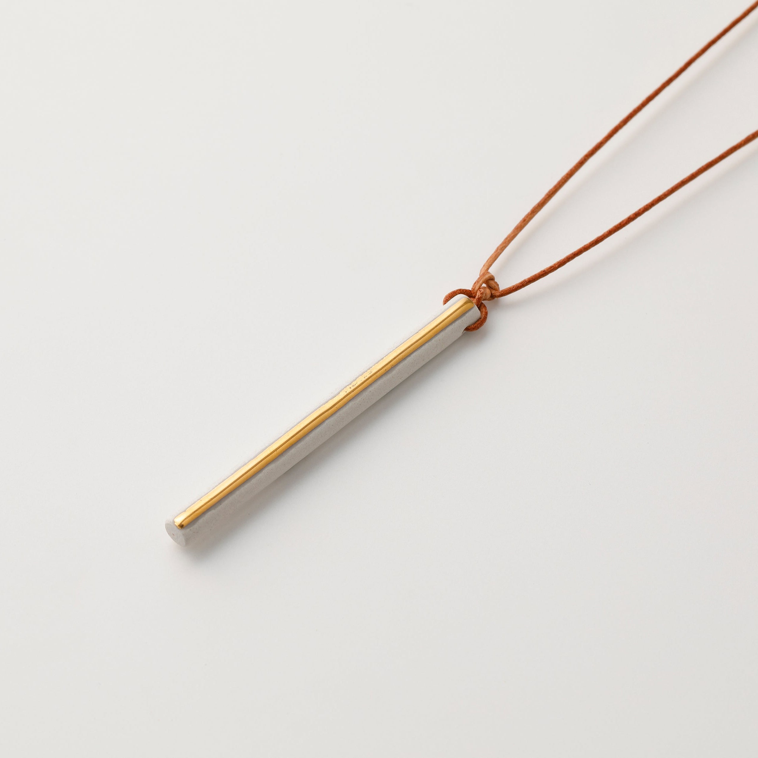 scent necklace___Light Beige（line）GOLD / アロマネックレス