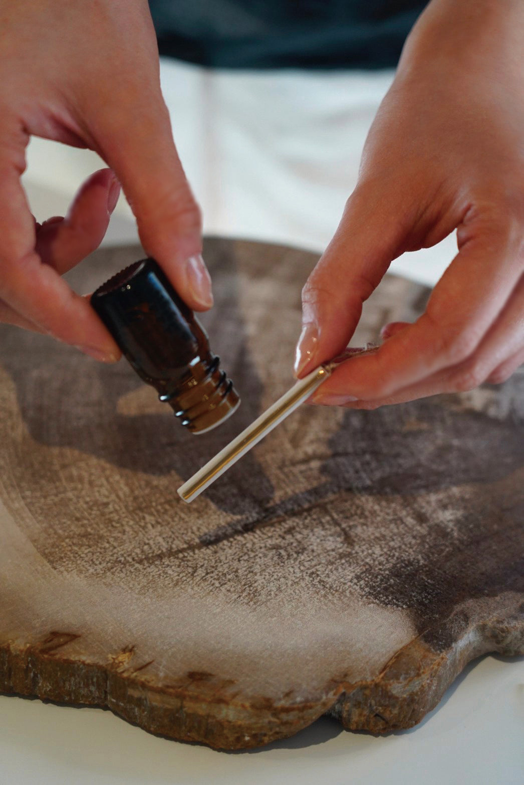 scent necklace___Dark Grey（line）SILVER